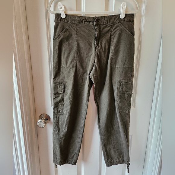 Sanctuary Pants - Sanctuary Olive Cropped Cargo Pants